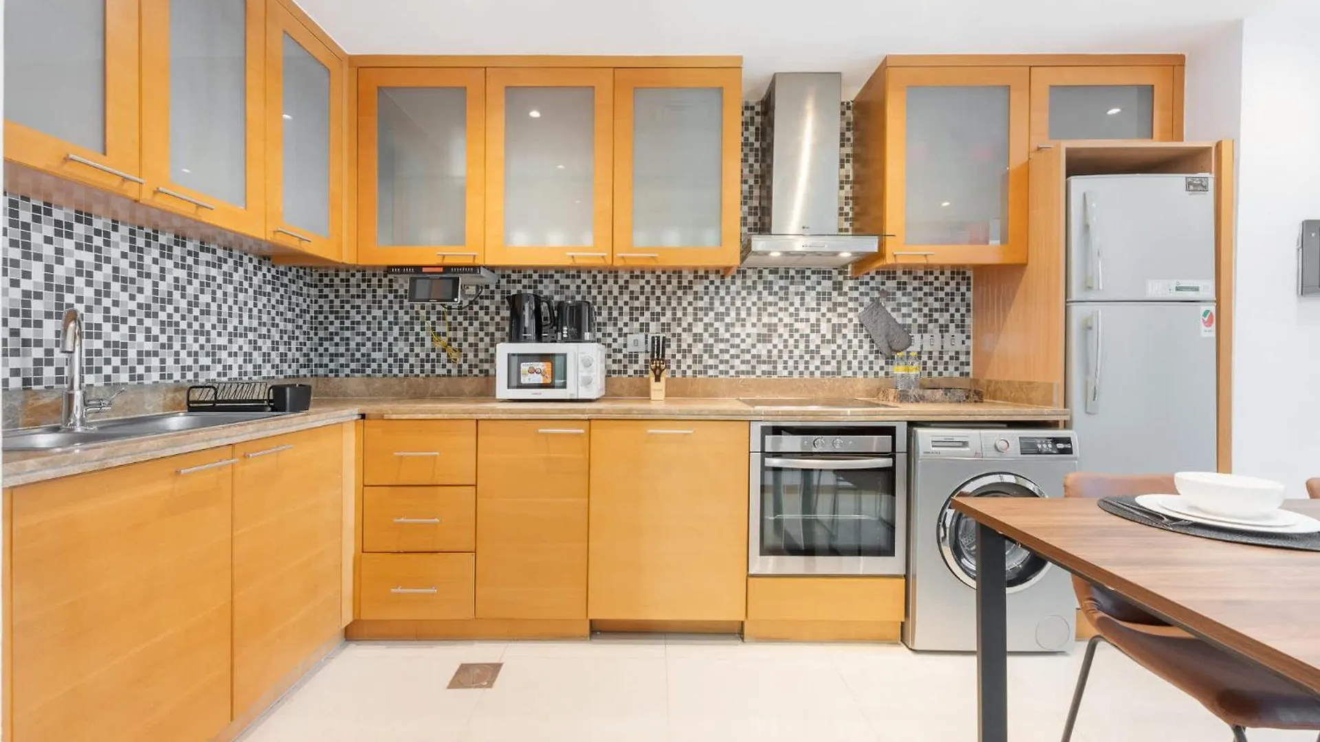 Refined And Enchanting 1 Bedroom In Ubora Tower Dubaj Apartman