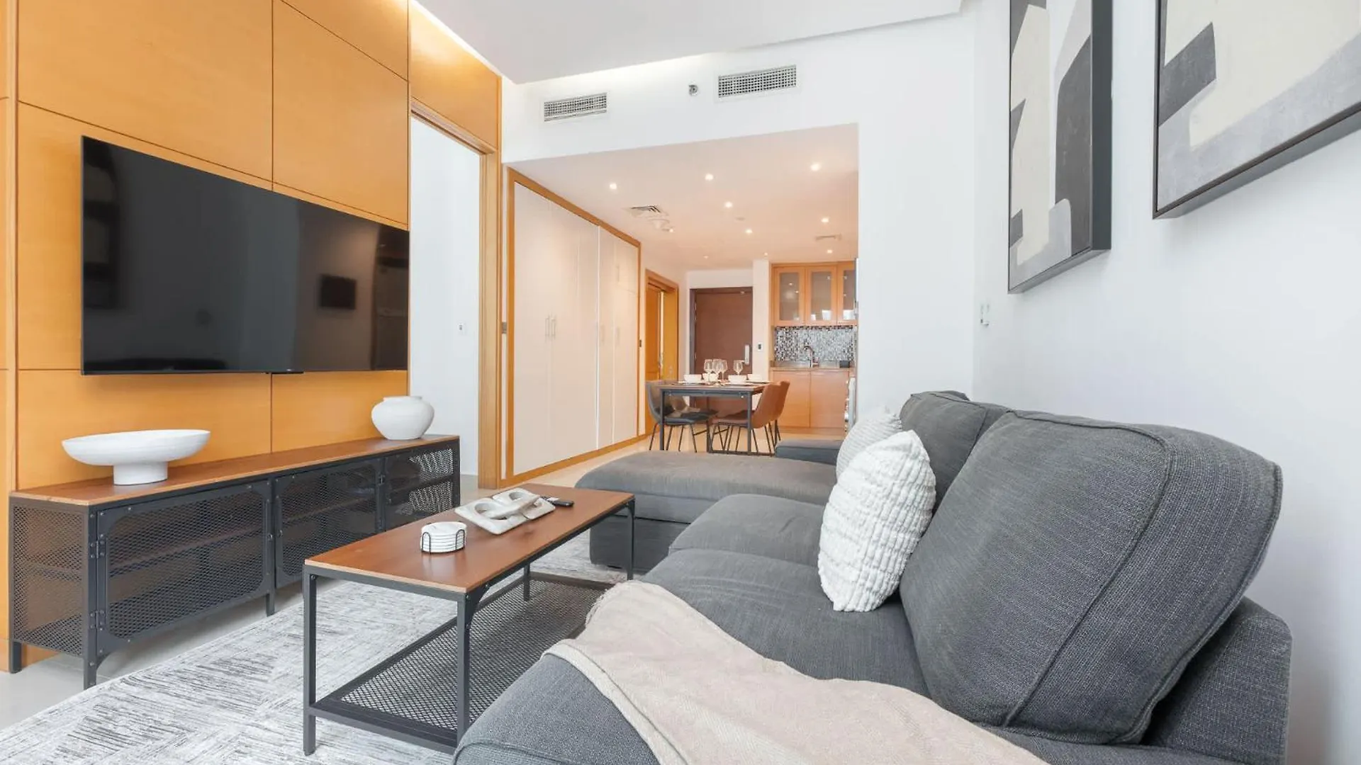 Refined And Enchanting 1 Bedroom In Ubora Tower Dubaj